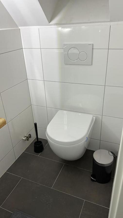 Kinderklinik Dachwohnung - Signal Hill 1A 锡根 外观 照片